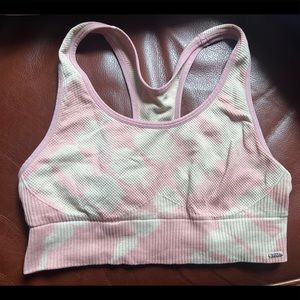 Victoria’s Secret PINK sports bra